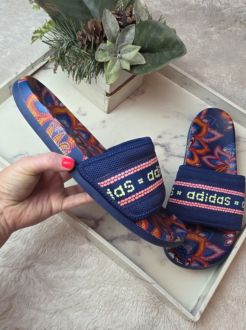 ADIDAS x FARM RIO Adilette Comfort Slide Sandal Mystery Blue/Hi-Res Yellow Sz 10 - Picture 4 of 12